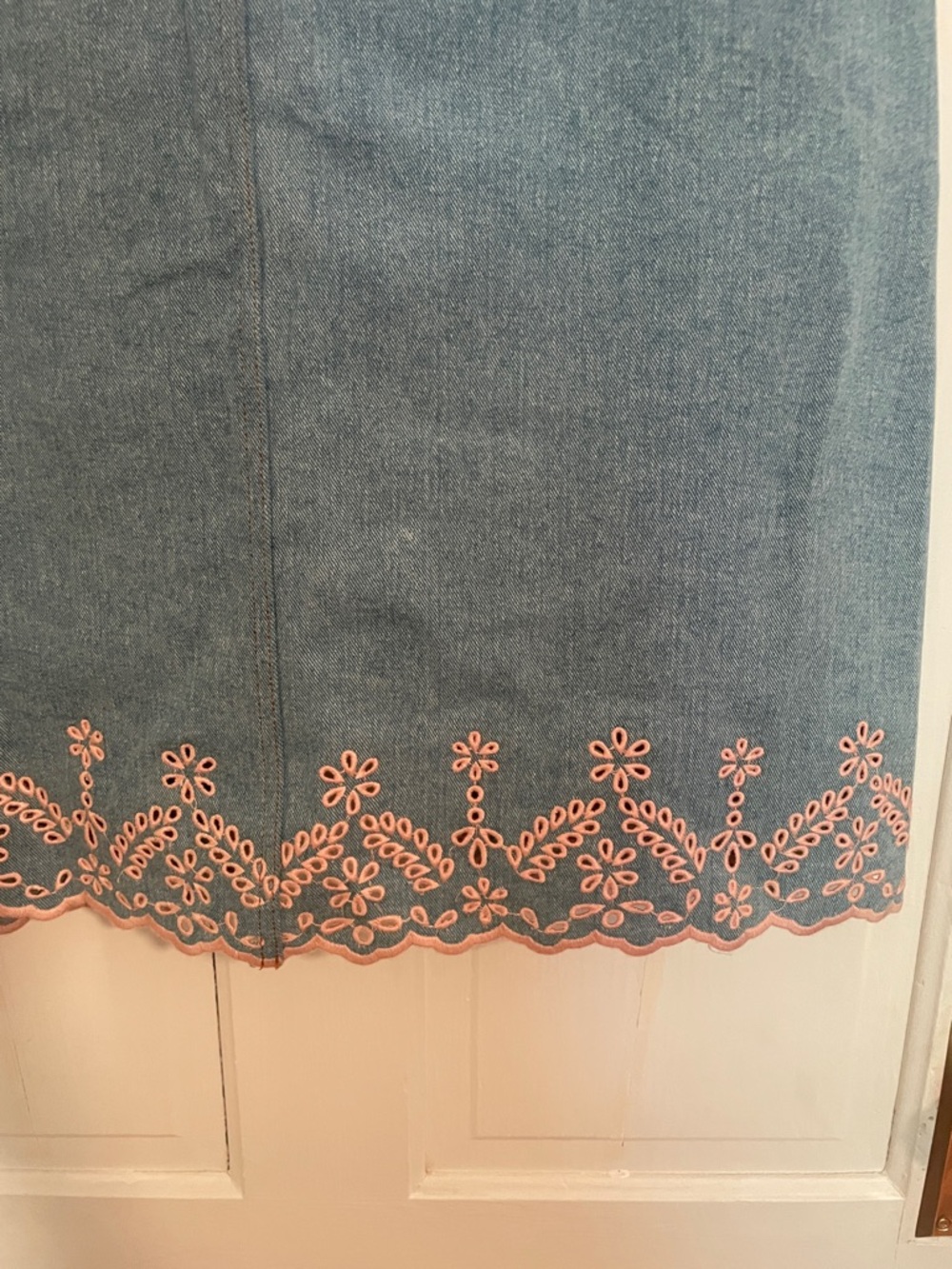 New Driftwood Serena Denim Skirt in Pink Promise size 27 - Picture 10 of 13